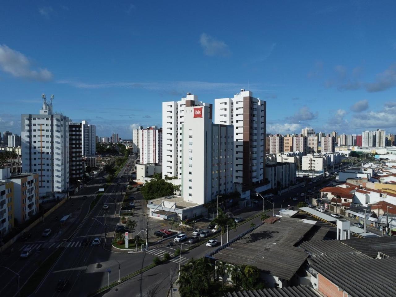 Hotel Ibis Aracaju Esterno foto